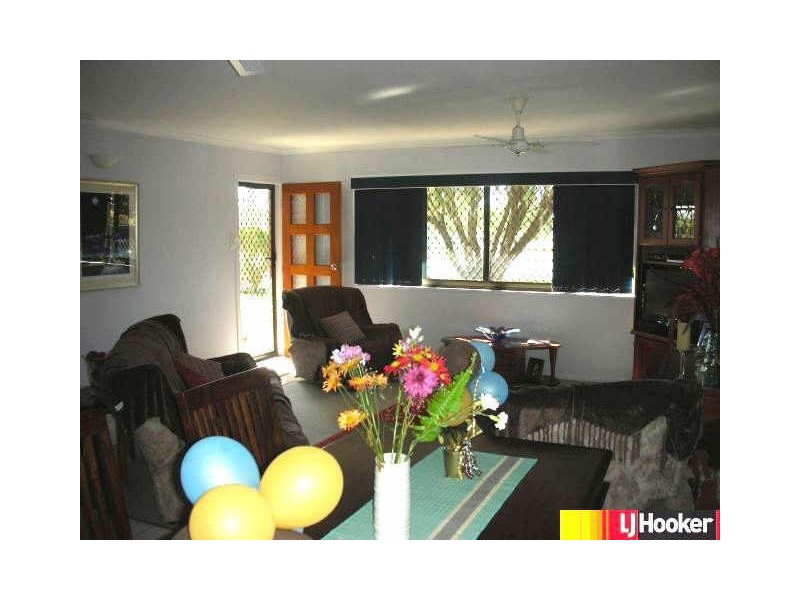 2 Camerons Road, Walkerston QLD 4751