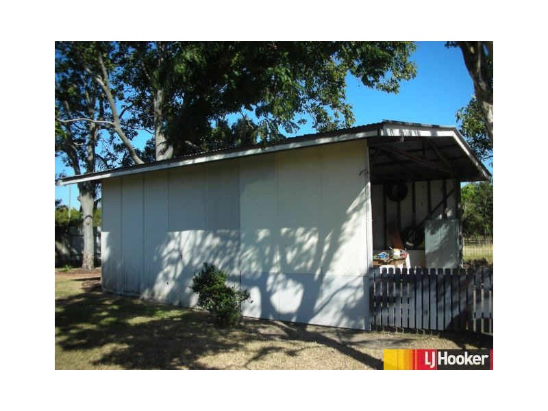 2 Camerons Road, Walkerston QLD 4751