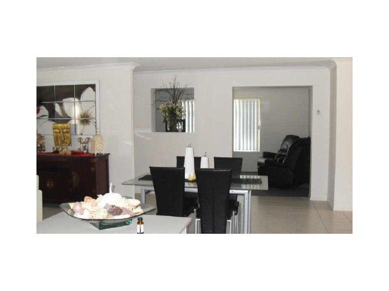 8 Ulladulla Street, Eimeo QLD 4740