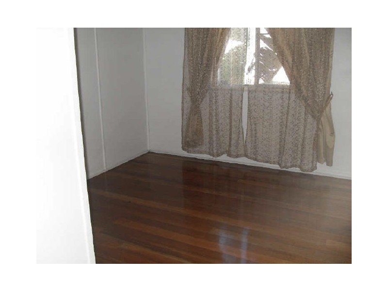 42 Pratt Street, South Mackay QLD 4740