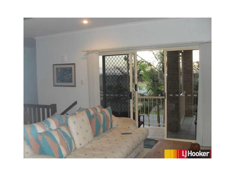13 Cinnamon Drive, Glenella QLD 4740