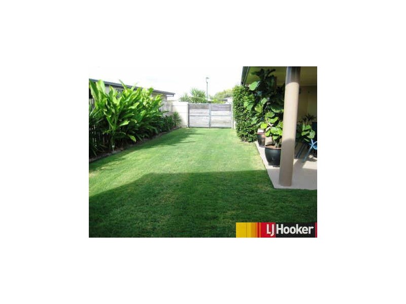 22 Michelle Crescent, Bucasia QLD 4750