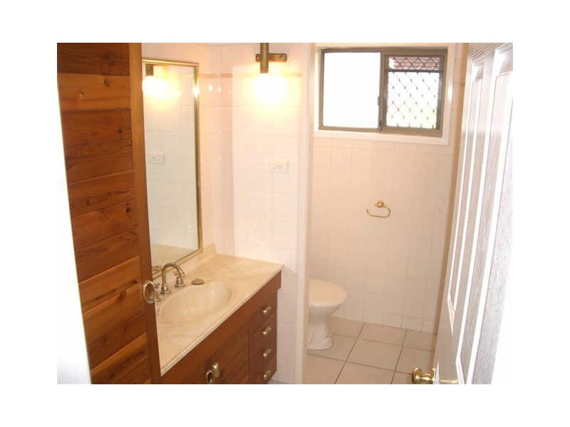 2/98 Milton Street, Mackay QLD 4740