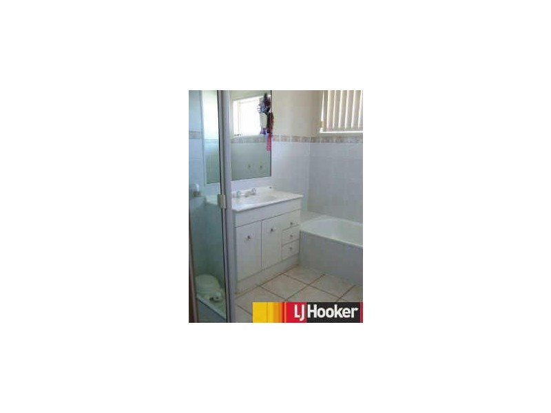 52 Caledonian Drive, Beaconsfield QLD 4740