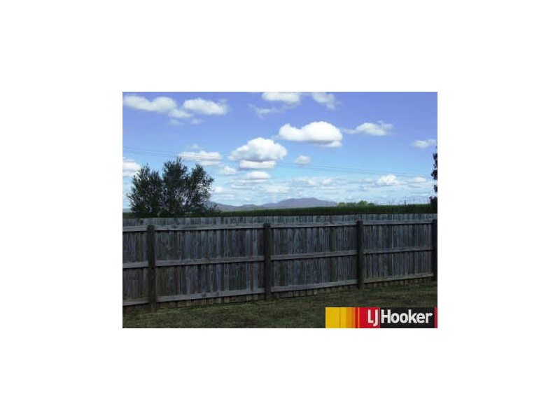 42 Alan Street, Marian QLD 4753