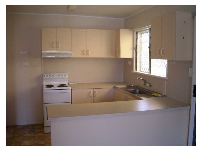 8 Eshmann Street, North Mackay QLD 4740