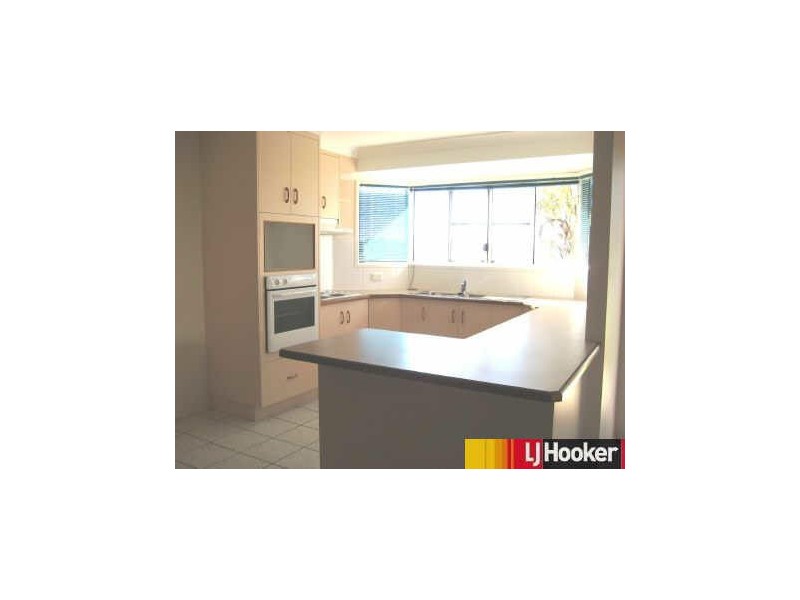 6 Lockerbie Street, Beaconsfield QLD 4740