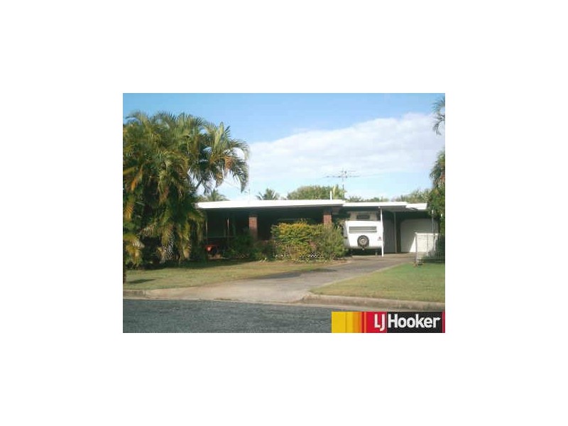 1 Nightingale Court, Slade Point QLD 4740