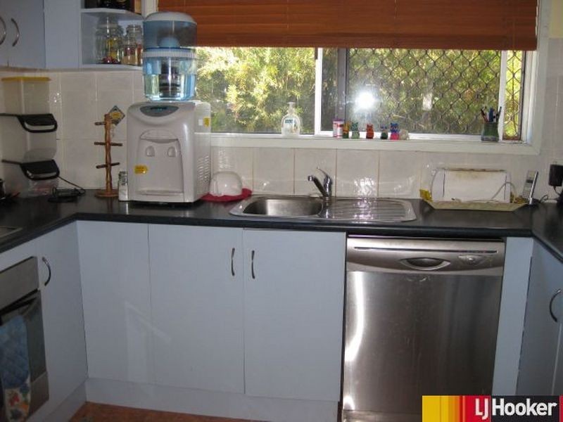 21 Rolfe Street, Moranbah QLD 4744