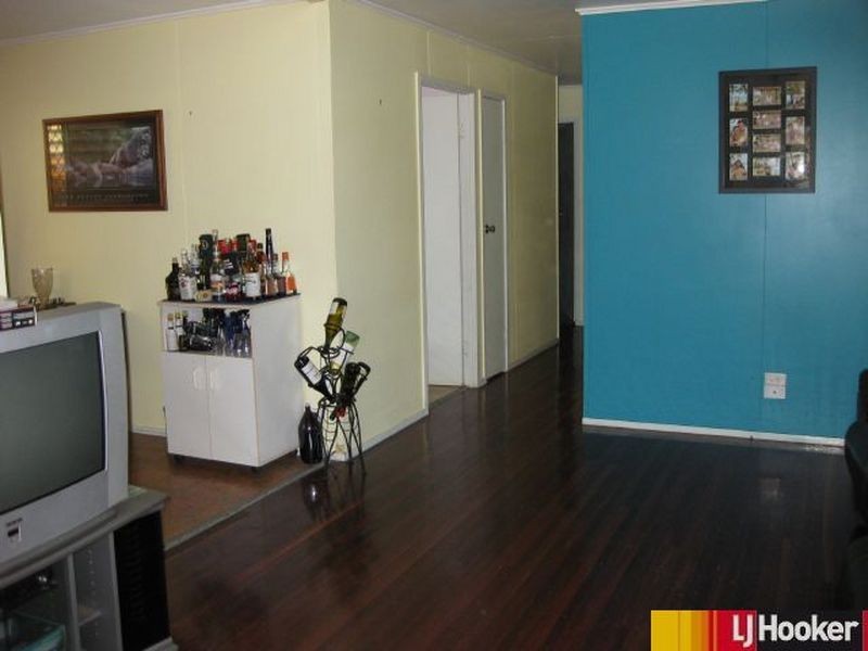 21 Rolfe Street, Moranbah QLD 4744