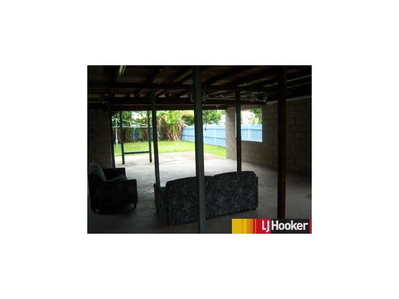 11 Baxter Street, South Mackay QLD 4740