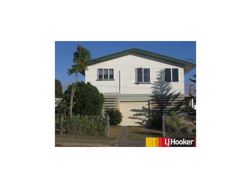 9 Petersen Street, Sarina QLD 4737