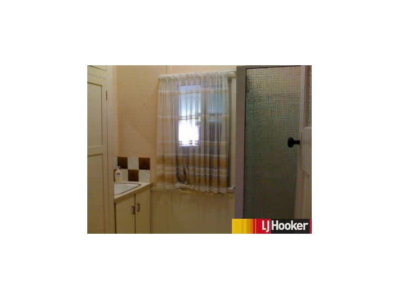 9 High Street, North Mackay QLD 4740