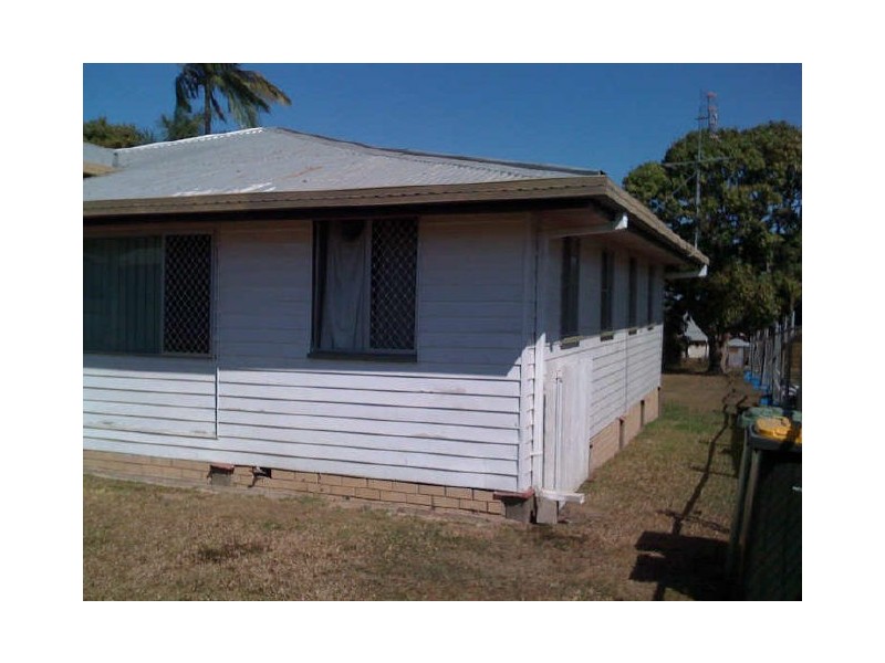 9 High Street, North Mackay QLD 4740