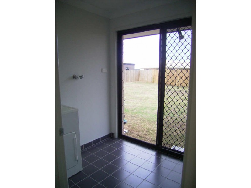 36 Jasmine Drive, Blacks Beach QLD 4740