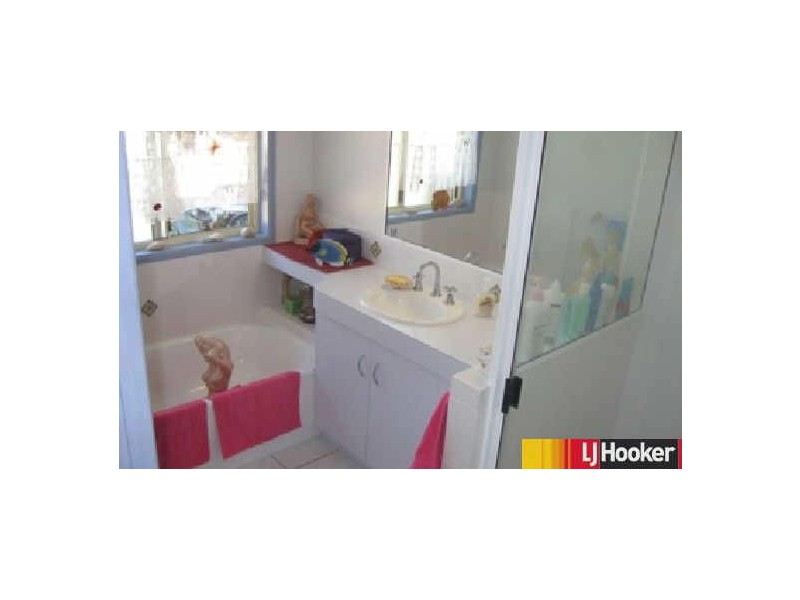 9 Seabreeze Court, Slade Point QLD 4740