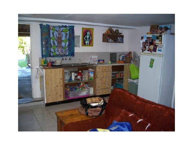 10 Manuel Street, North Mackay QLD 4740