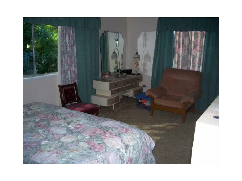 10 Manuel Street, North Mackay QLD 4740