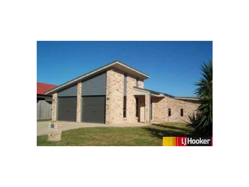 11 Angelina Avenue, Glenella QLD 4740