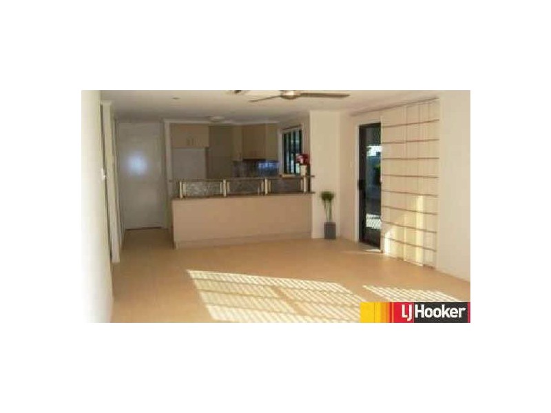 11 Angelina Avenue, Glenella QLD 4740