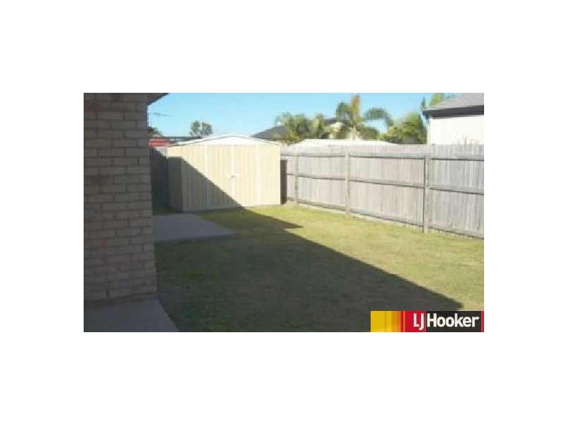 11 Angelina Avenue, Glenella QLD 4740