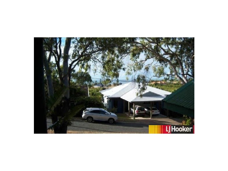 13 Mowlam Street, Eimeo QLD 4740