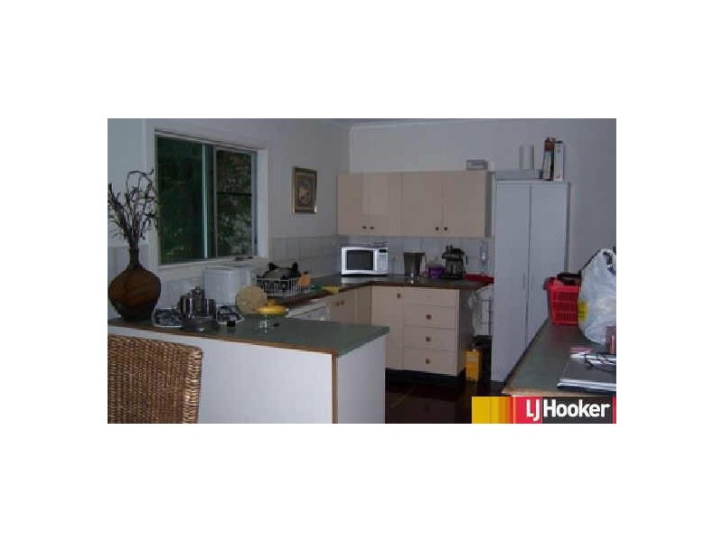 13 Mowlam Street, Eimeo QLD 4740