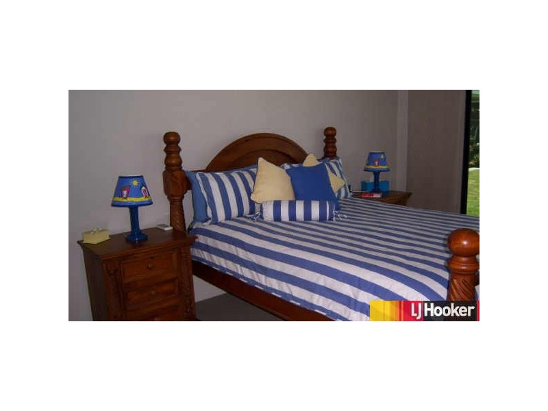 48 O’Brien Esplanade, Shoal Point QLD 4750