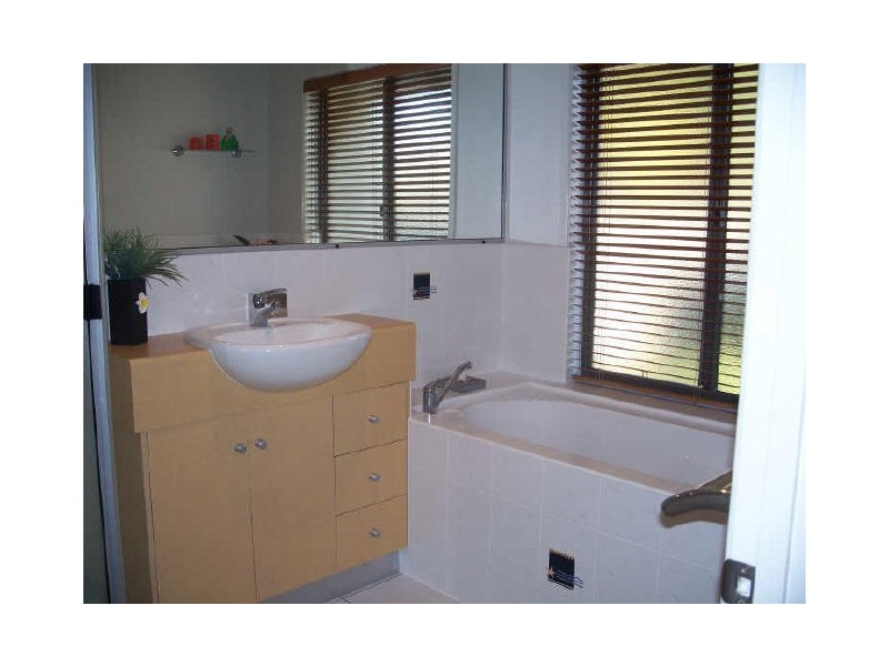 9 Rassmussen Street, Hay Point QLD 4740