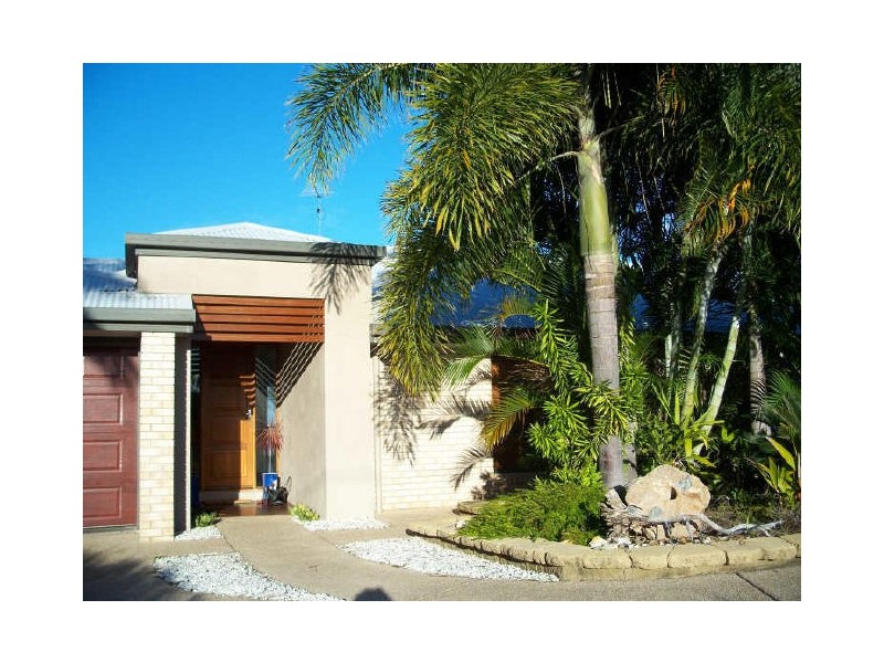 9 Rassmussen Street, Hay Point QLD 4740