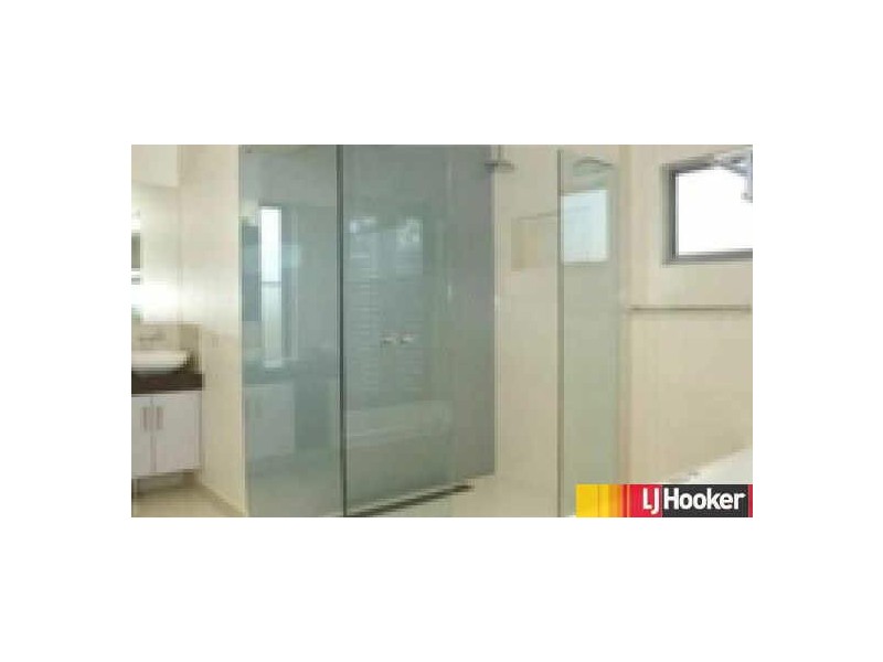 15 Seafarer Court, Blacks Beach QLD 4740