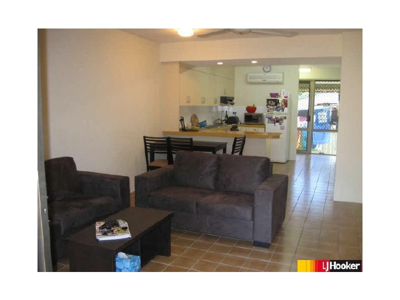 3/85 Shakepseare Street, Mackay QLD 4740