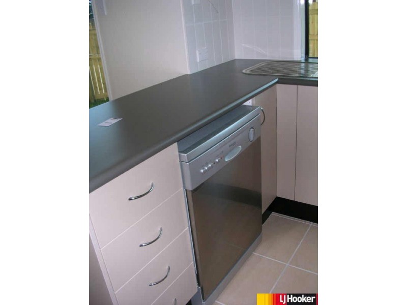 4/4 Byron Street, Mackay QLD 4740
