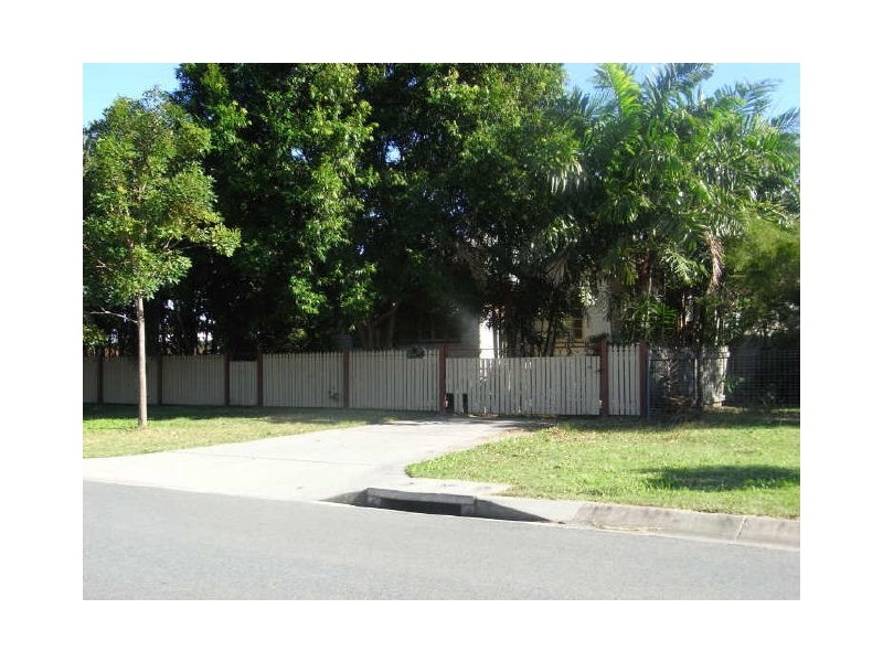 49 Wardrop Street, West Mackay QLD 4740