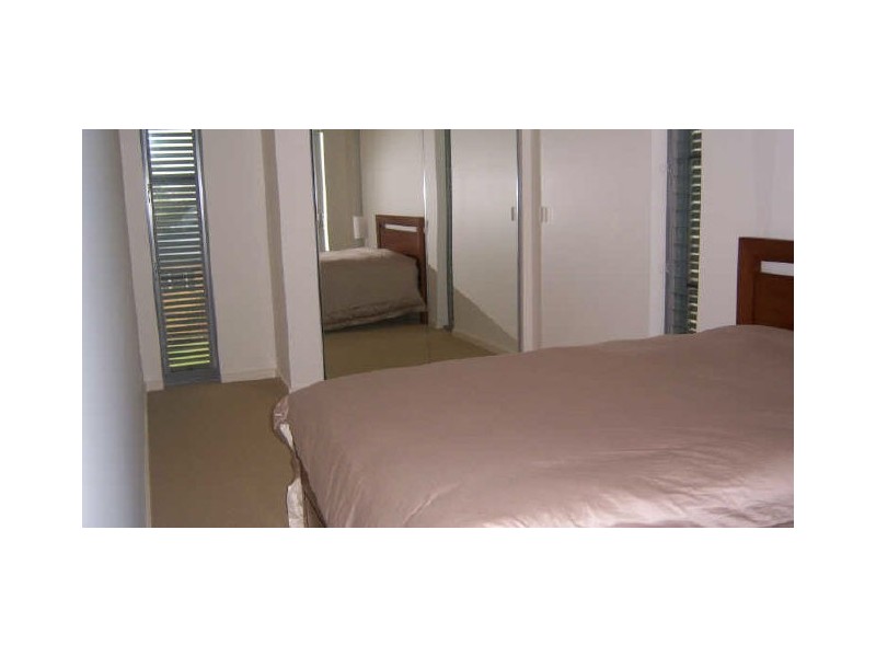 1/100 Binnington Esplanade, East Mackay QLD 4740