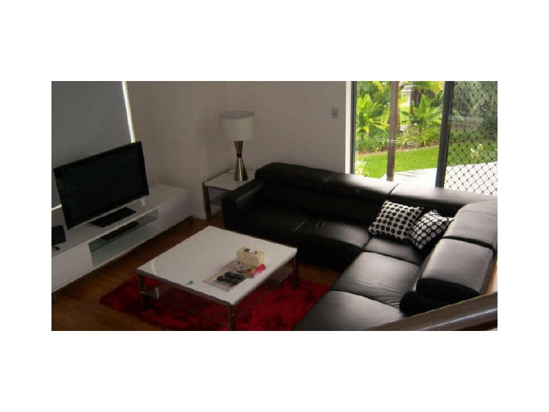 1/100 Binnington Esplanade, East Mackay QLD 4740