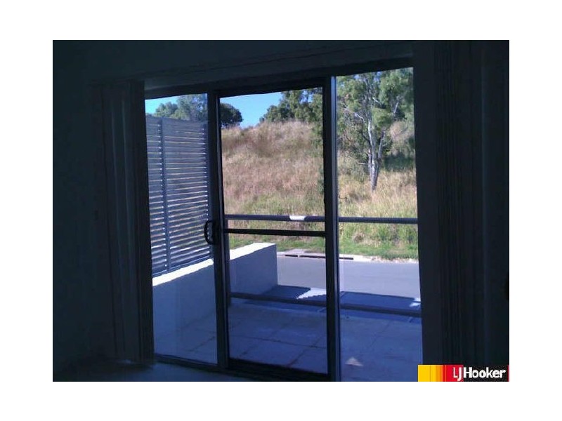 3/2 Belangason Way, Shoal Point QLD 4750