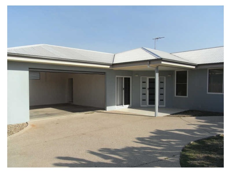 6/2 Mulcahy Crescent, Eimeo QLD 4740