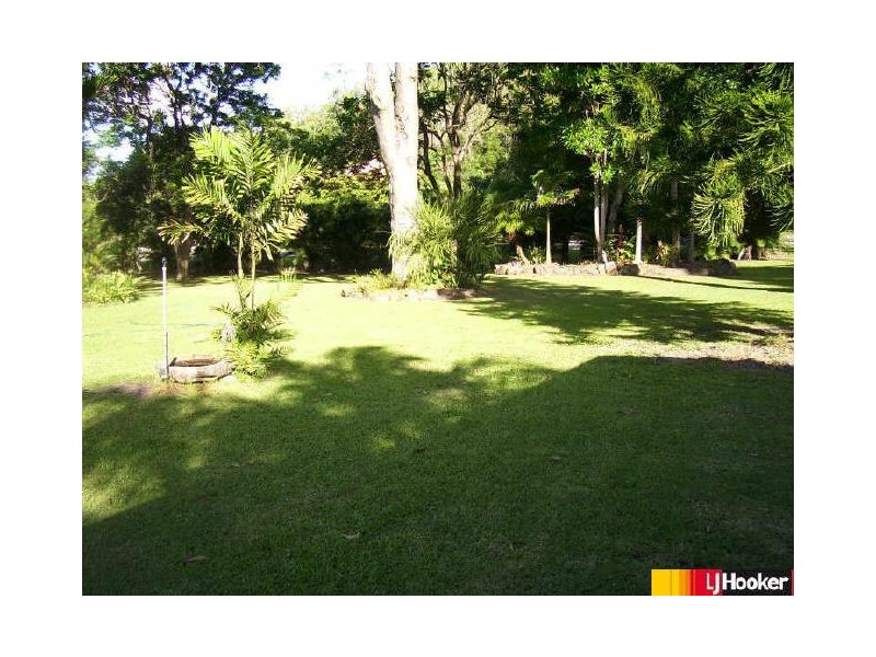 383 Cape Hillsborough Road, Ball Bay QLD 4741