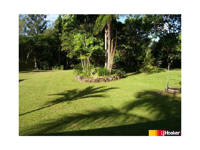 383 Cape Hillsborough Road, Ball Bay QLD 4741