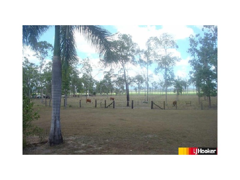 3016 Mackay-Eungella Road, Mirani QLD 4754