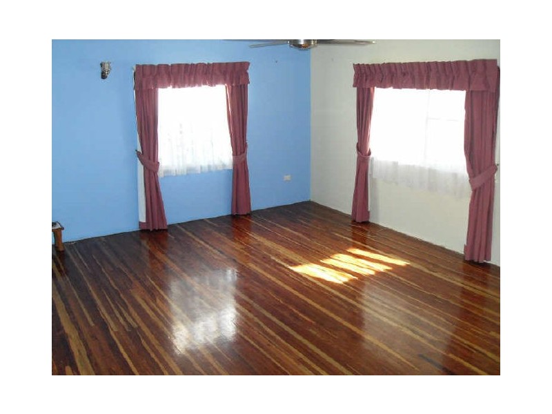 8 Evan Street, East Mackay QLD 4740