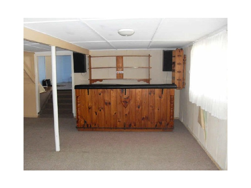 8 Evan Street, East Mackay QLD 4740