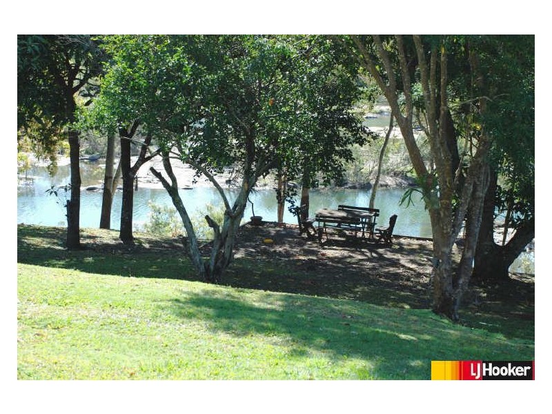 176 Anzac Avenue, Marian QLD 4753