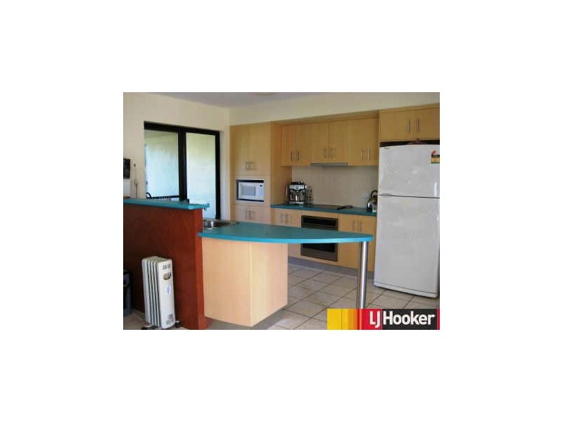 4 Mermaid Street, Shoal Point QLD 4750