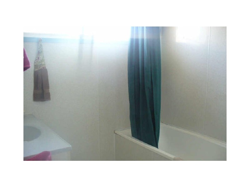 27 Flight Drive, Moranbah QLD 4744