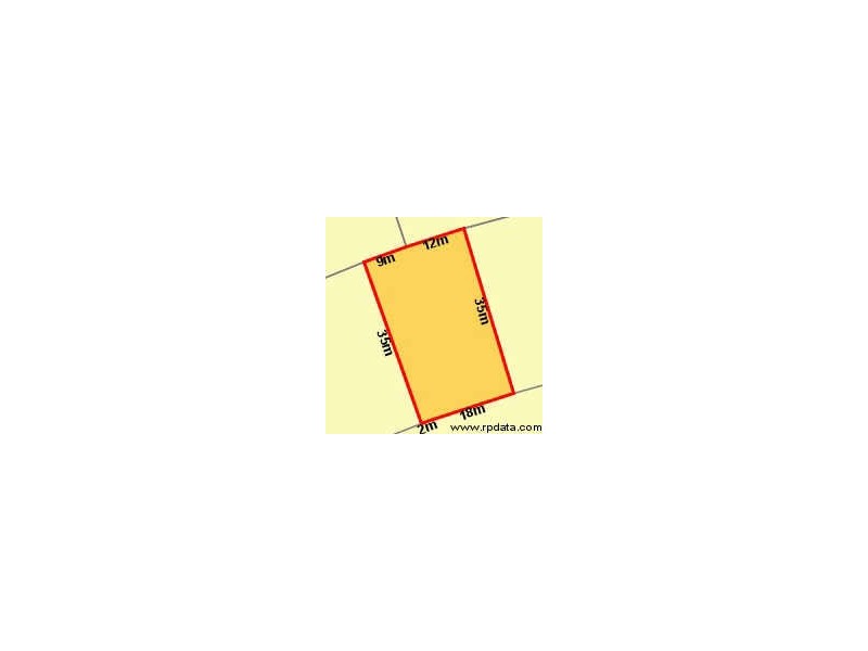 27 Flight Drive, Moranbah QLD 4744