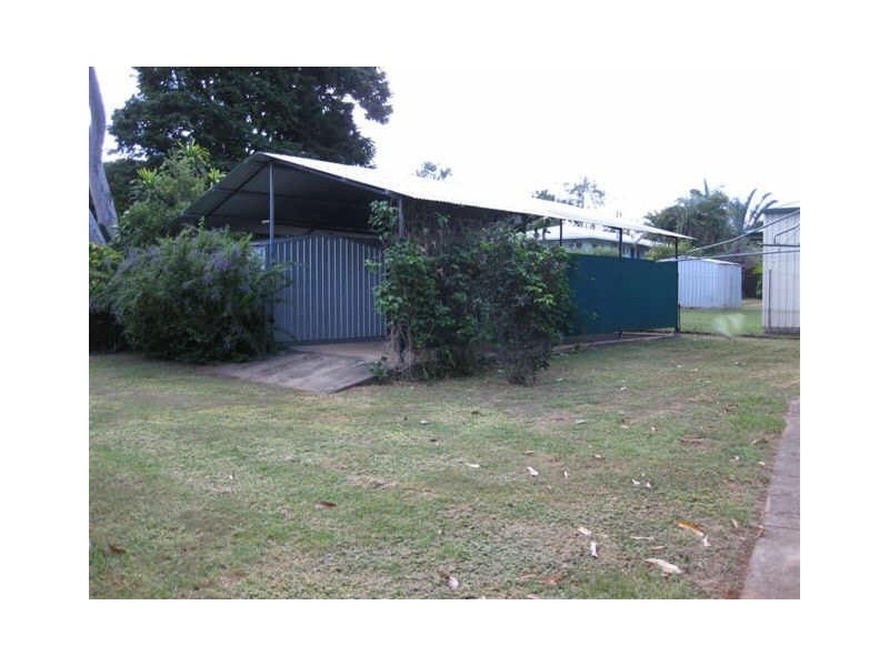 28 Leslie Drive, Moranbah QLD 4744