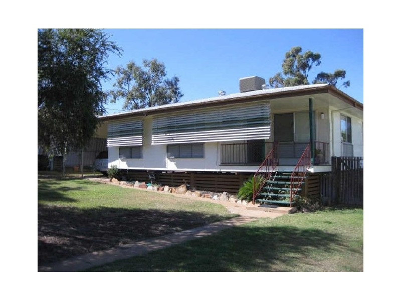 14 Lawrence Street, Moranbah QLD 4744