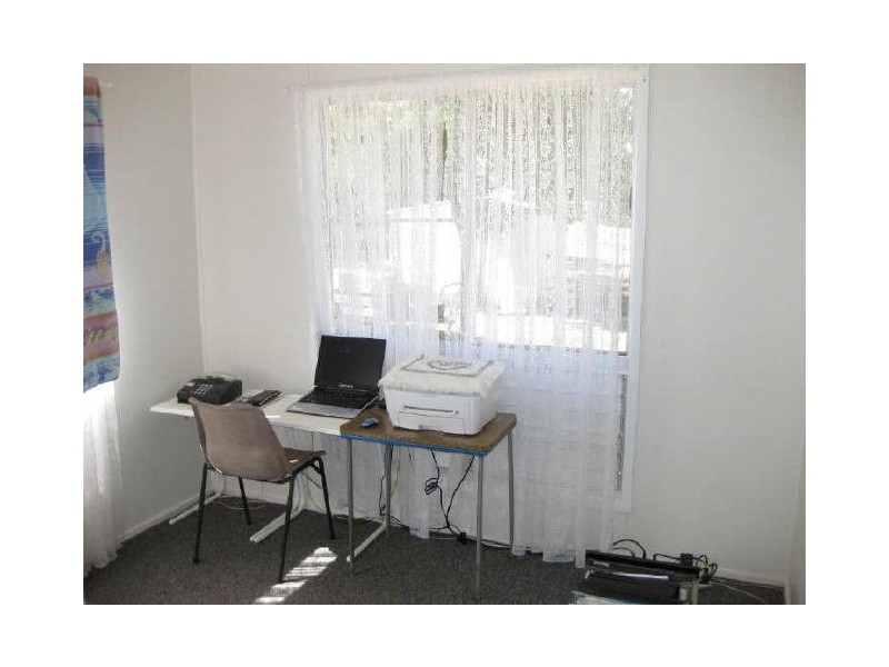 14 Lawrence Street, Moranbah QLD 4744